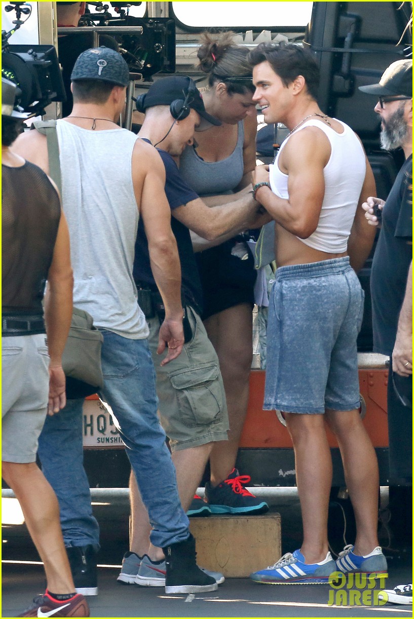Matt Bomer Flashes His Rock Hard Abs, Amber Heard Arrives for 'Magic Mike XXL' - See the Photos!