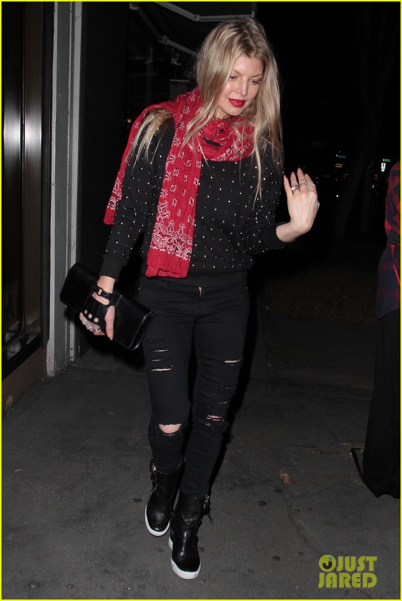 Fergie Meets Up with Friends for Sunday Dinner at Madeo!