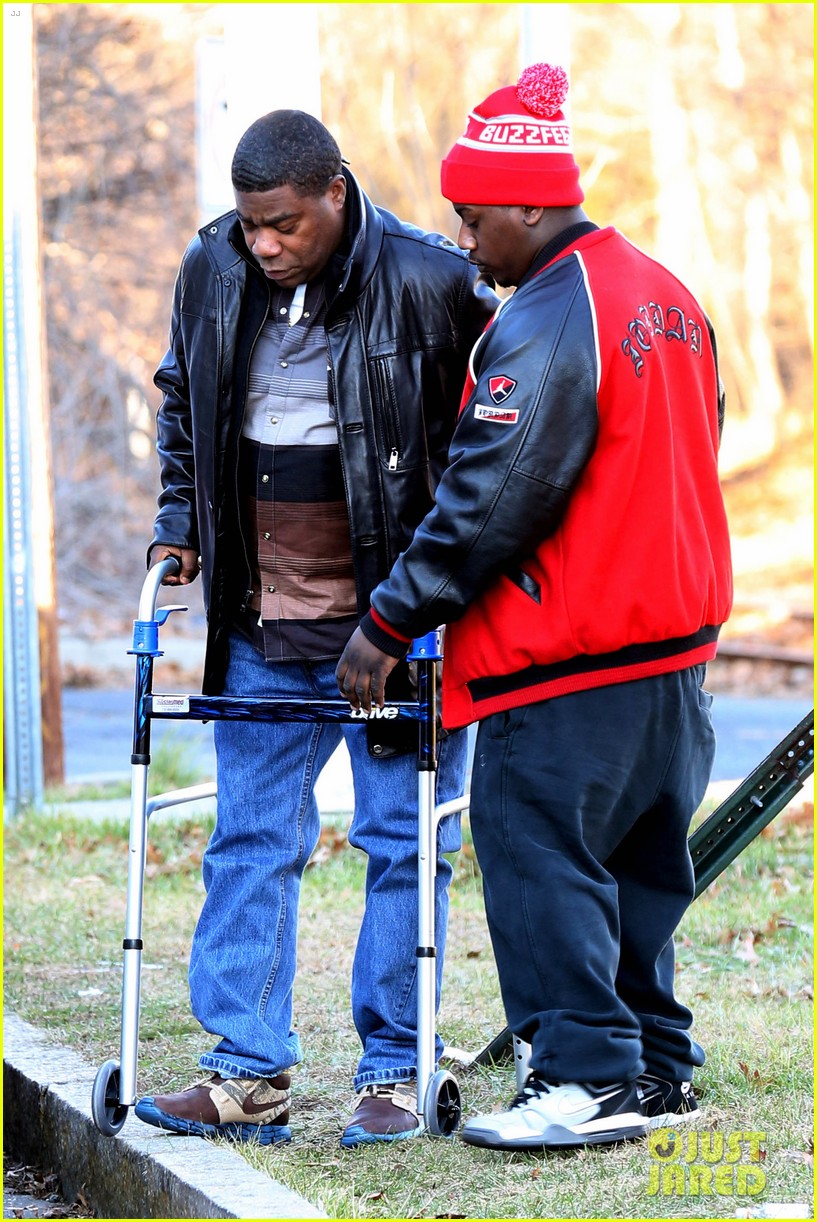 Tracy Morgan Uses His Walker After His Case Against Walmart Moves Forward