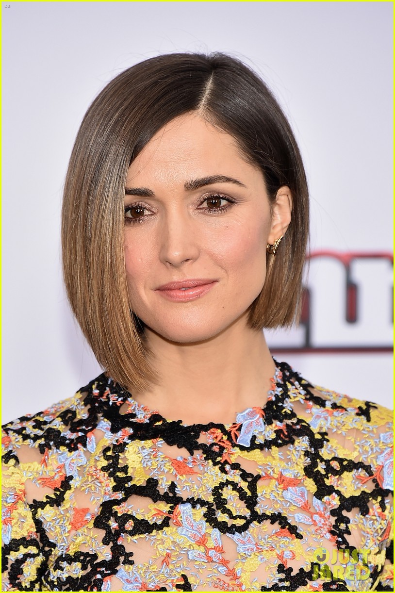 Rose Byrne & Cameron Diaz Bring 'Annie' to the Big Apple with Quvenzhane Wallis & Jamie Foxx