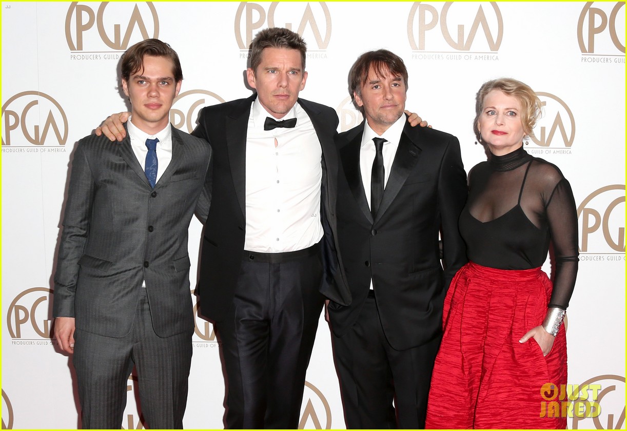 Ellar Coltrane & Ethan Hawke Are 'Boyhood' Father-Son Duo at PGA Awards 2015