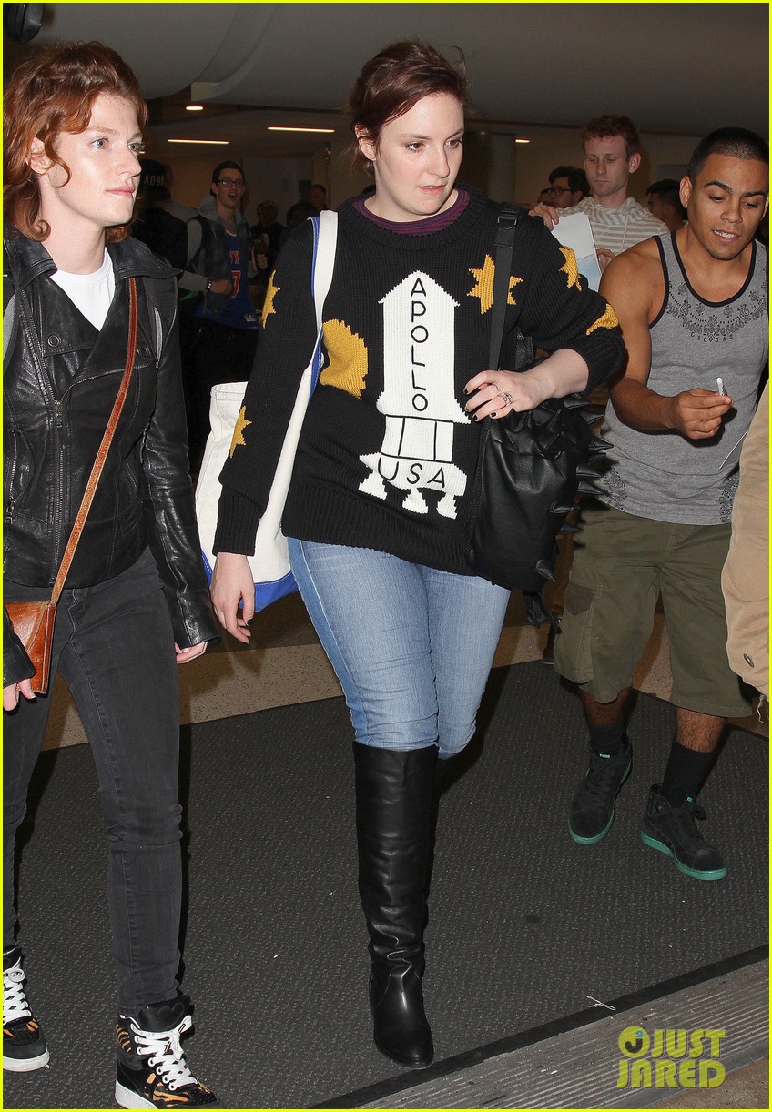 Lena Dunham Would Let Taylor Swift Kill Off 'Girls' Character