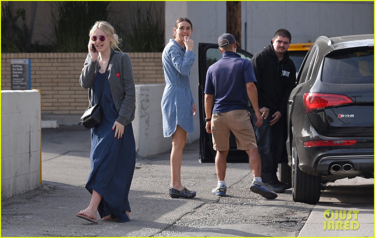 Dakota Fanning Knows Who to Call When She Runs Out of Gas