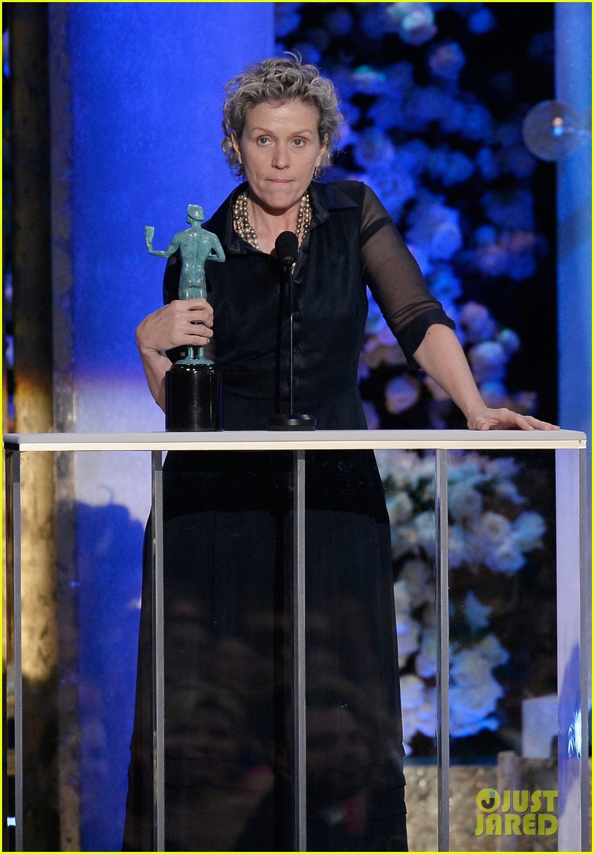 Frances McDormand Tells People to Stream Her Movie During SAG Awards 2015 Acceptance Speech (Video)