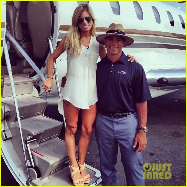Who is Russell Wilson's Ex-Wife? Meet Ashton Meem - Just Jared - Celebrity News and Gossip | Entertainment