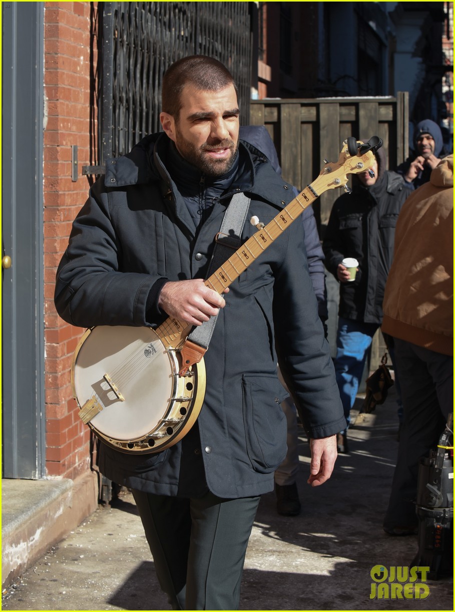 Zachary Quinto Dishes On His 'I Am Michael' Threesome Sex Scene - Watch Now!