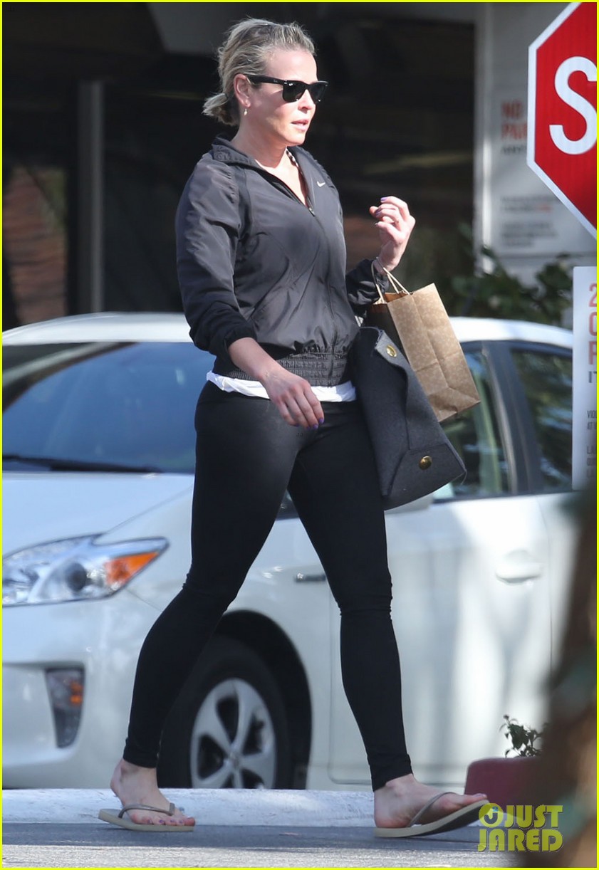 Chelsea Handler Steps Out for Errands in Bel-Air Following Nude 'Esquire' Cover Reveal!