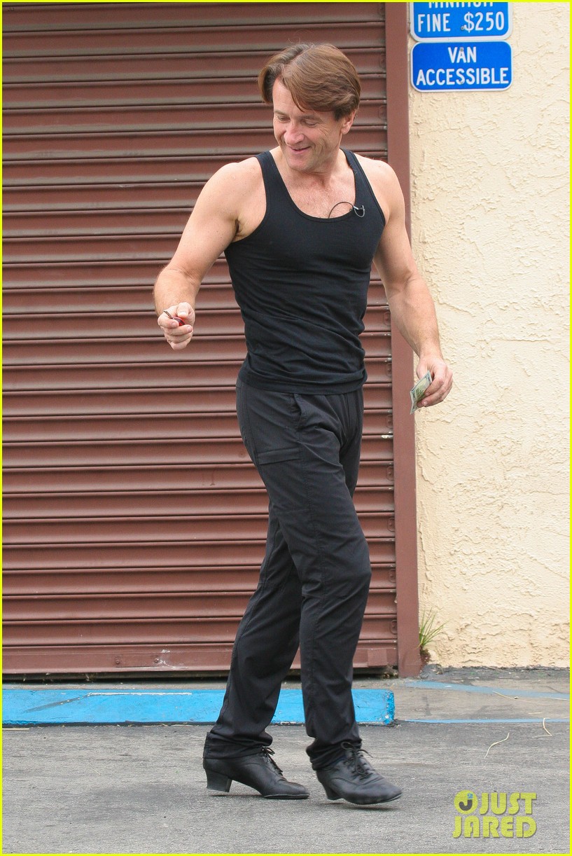 Shark Tank's Robert Herjavec Brings Out His Guns for 'DWTS'!