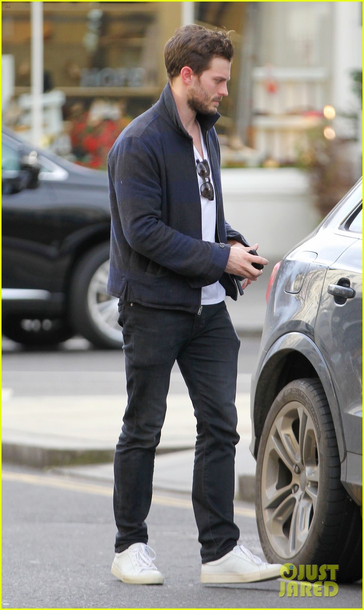 Jamie Dornan Steps Out Amid 'Fifty Shades' Salary Rumors