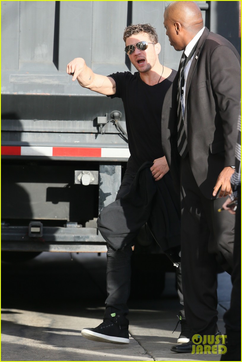 Ryan Phillippe Admits He Was 'A Little Punk,' Engaged in Vandalism as a Teen - Watch Now!