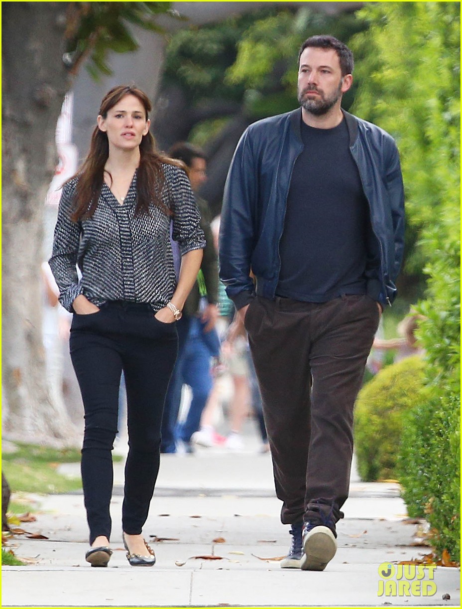 Ben Affleck & Jennifer Garner Grow Their Own Food