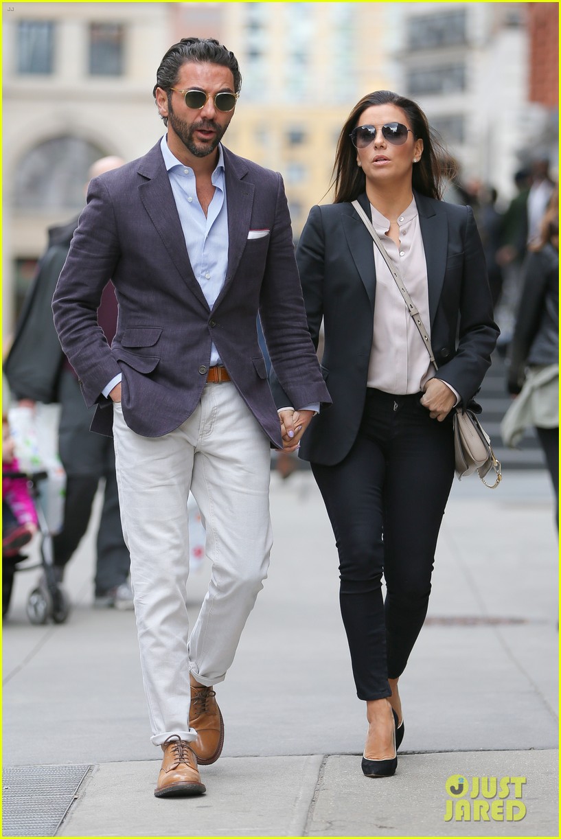 Eva Longoria Is Happy & In Love With Boyfriend Jose Baston