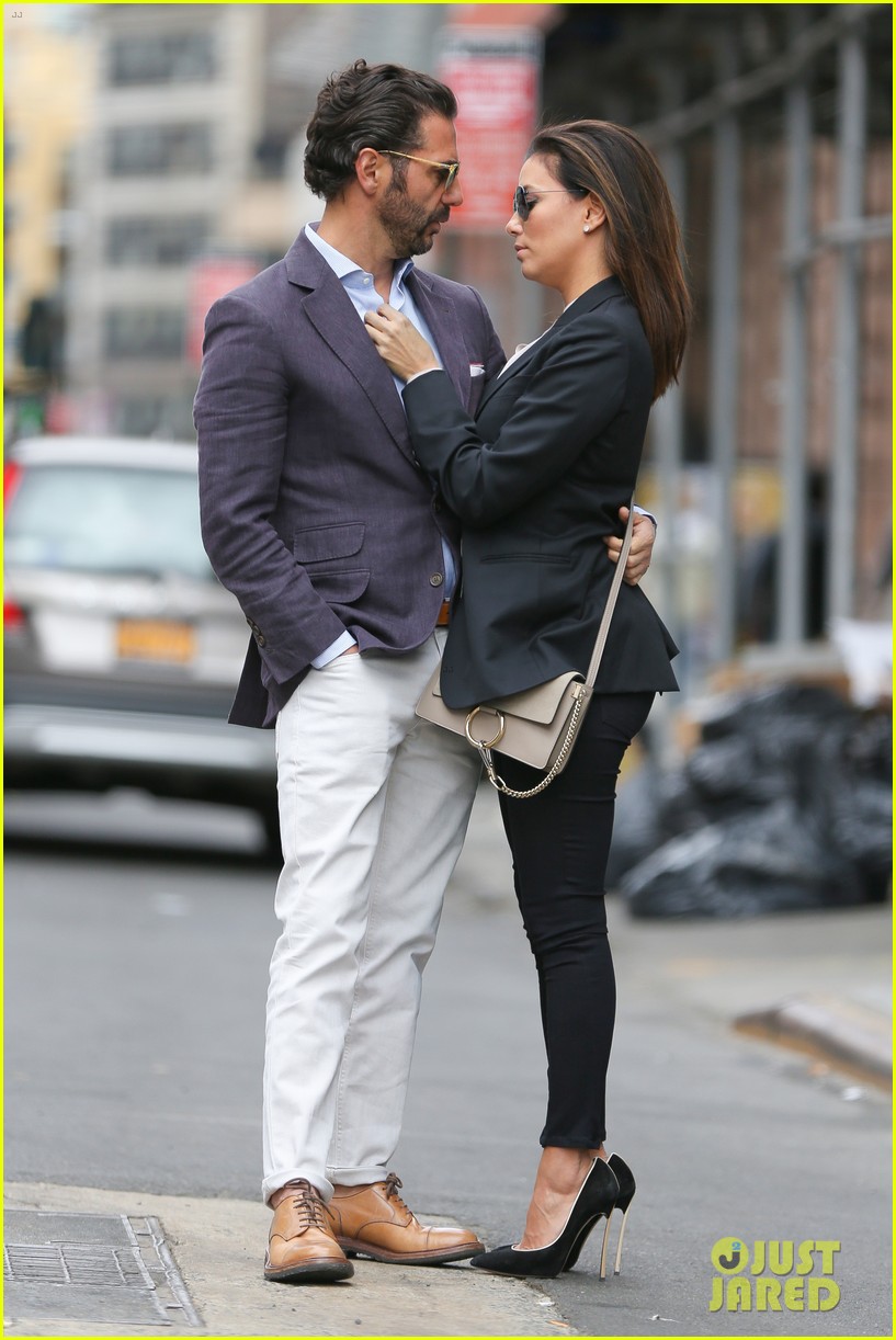 Eva Longoria Is Happy & In Love With Boyfriend Jose Baston