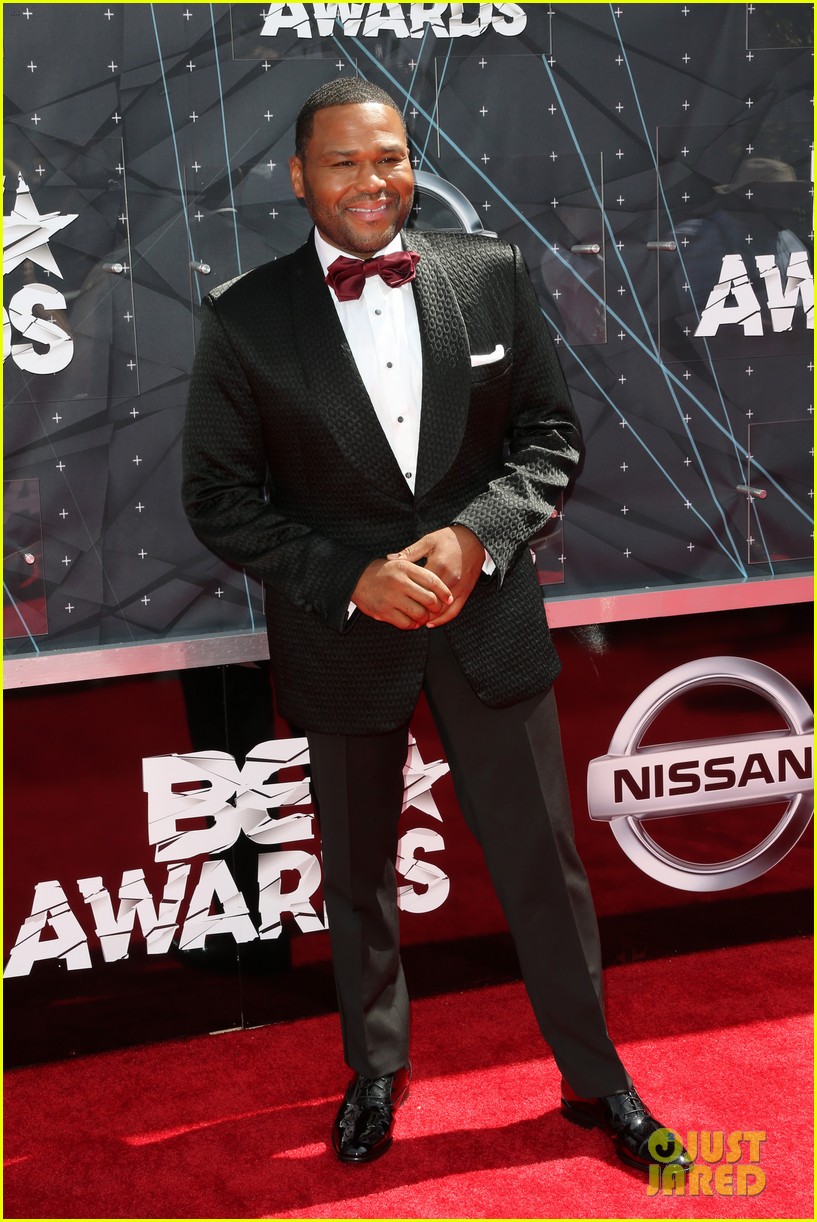 Anthony Anderson & Tracee Ellis Ross BET Awards 2015 Opening Video - Watch Now!