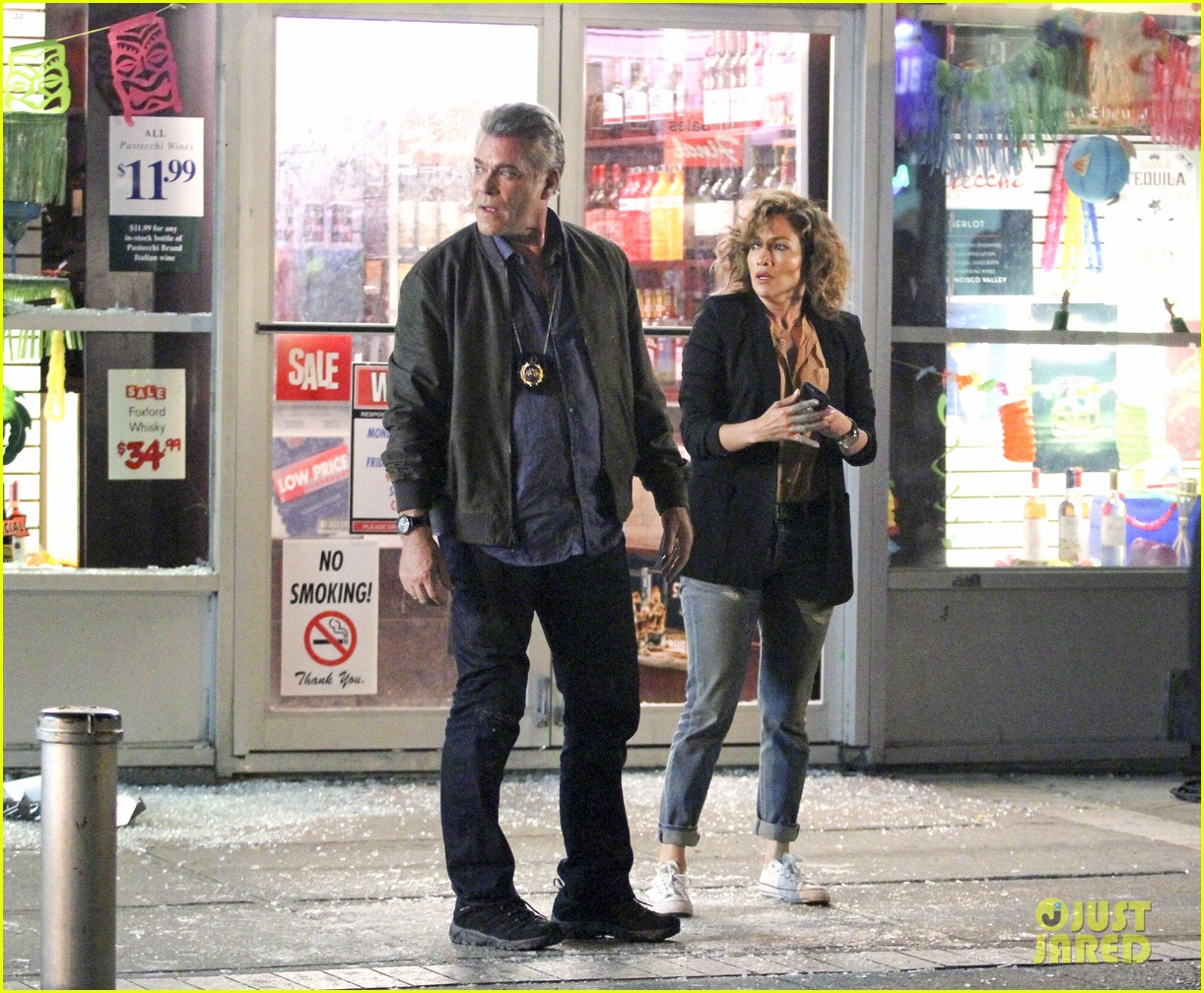 Ray Liotta Shields Jennifer Lopez From Glass Shatter On 'Shades Of Blue' Set