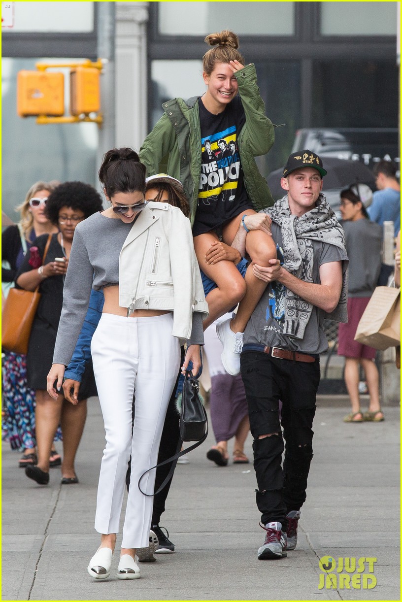 Kendall Jenner Laughs as Jaden Smith Gives Hailey Baldwin Shoulder Ride