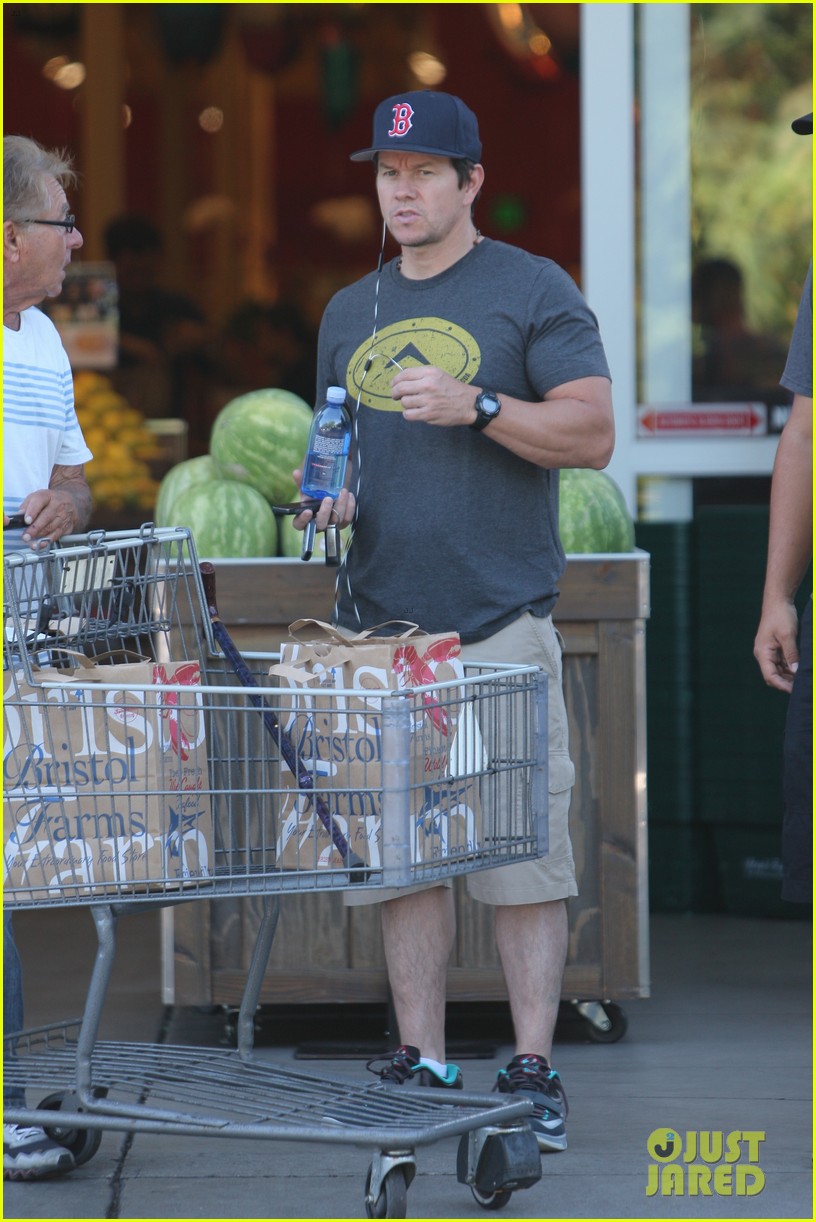Mark Wahlberg to Host 'Festival of Families' This Week