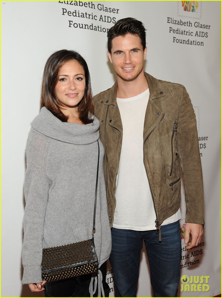 Robbie Amell & Italia Ricci Couple Up for Charity Festival