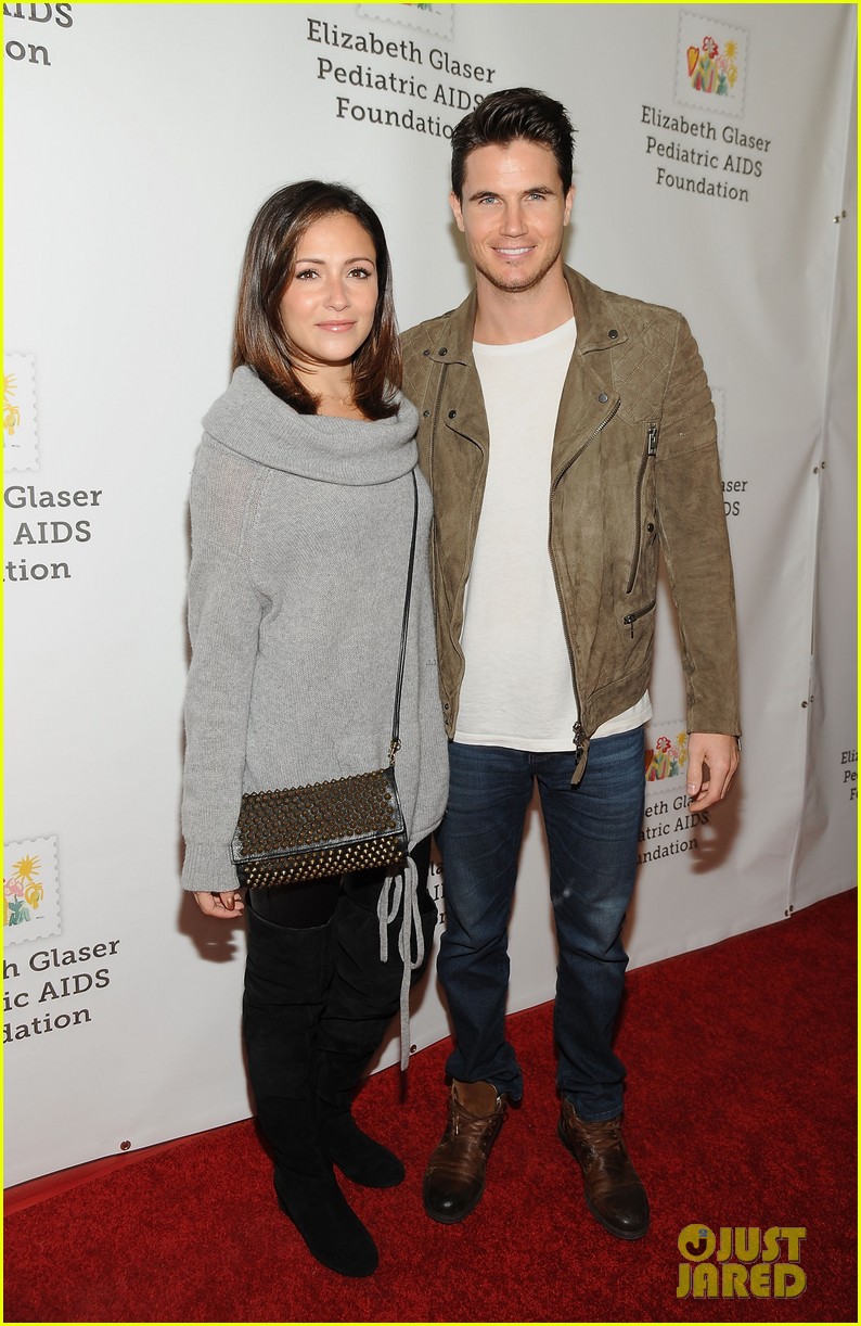 Robbie Amell & Italia Ricci Couple Up for Charity Festival
