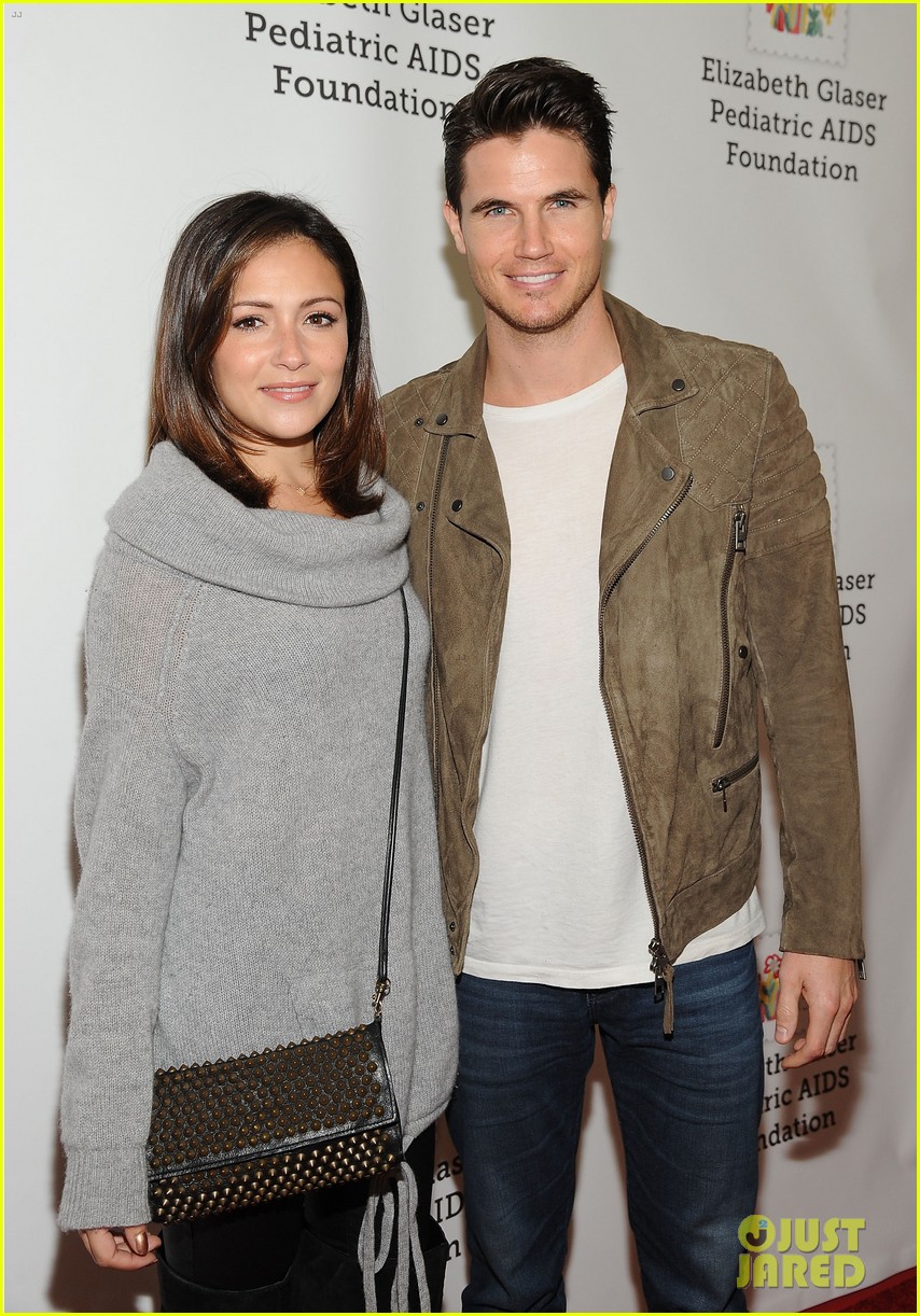 Robbie Amell & Italia Ricci Couple Up for Charity Festival