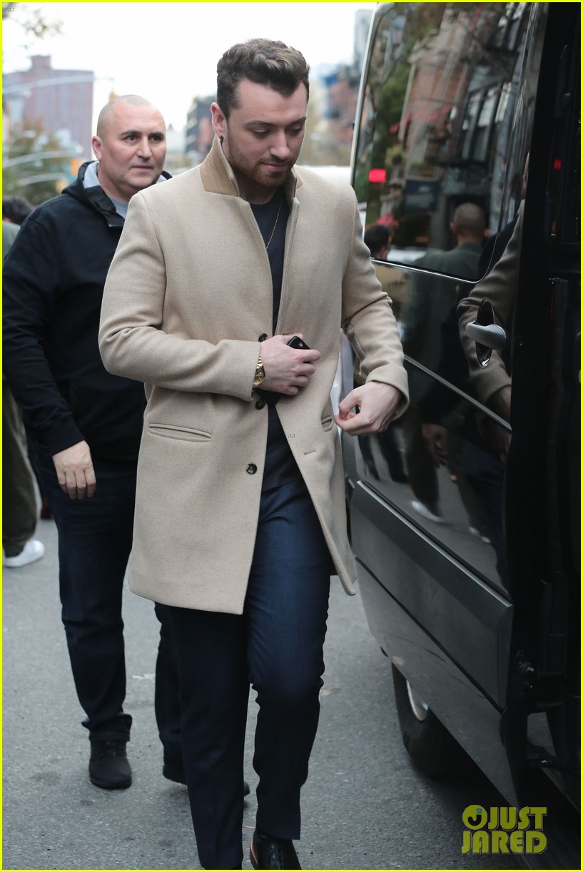 Sam Smith Admits to Channeling 'Downton Abbey' When Meeting the Royal Family (Video)