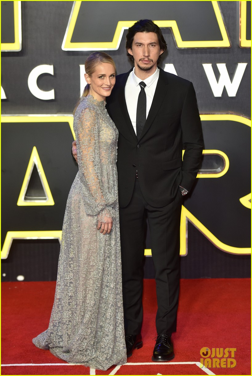 Adam Driver & Oscar Isaac Suit Up for 'Star Wars: The Force Awakens' London Premiere
