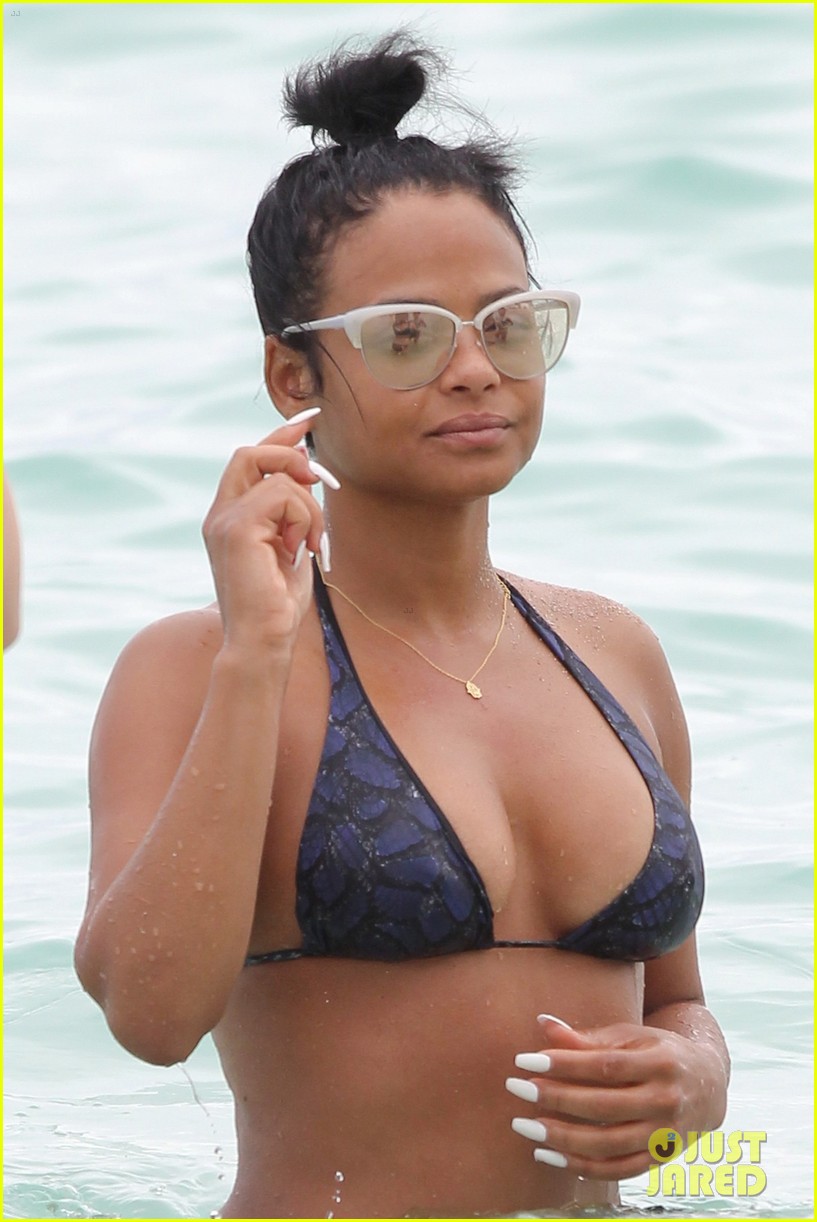 Christina Milian Looks Like She's Having an Amazing New Year's Vacation!