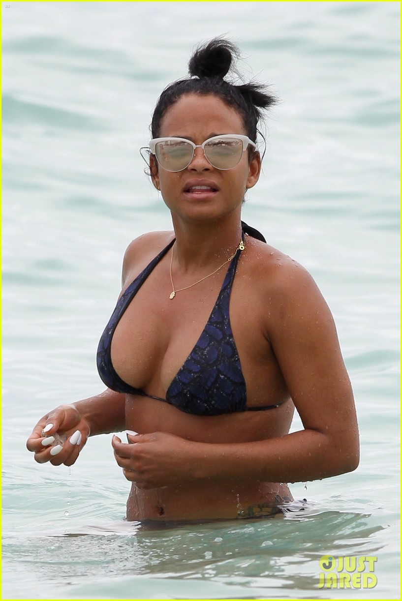 Christina Milian Looks Like She's Having an Amazing New Year's Vacation!