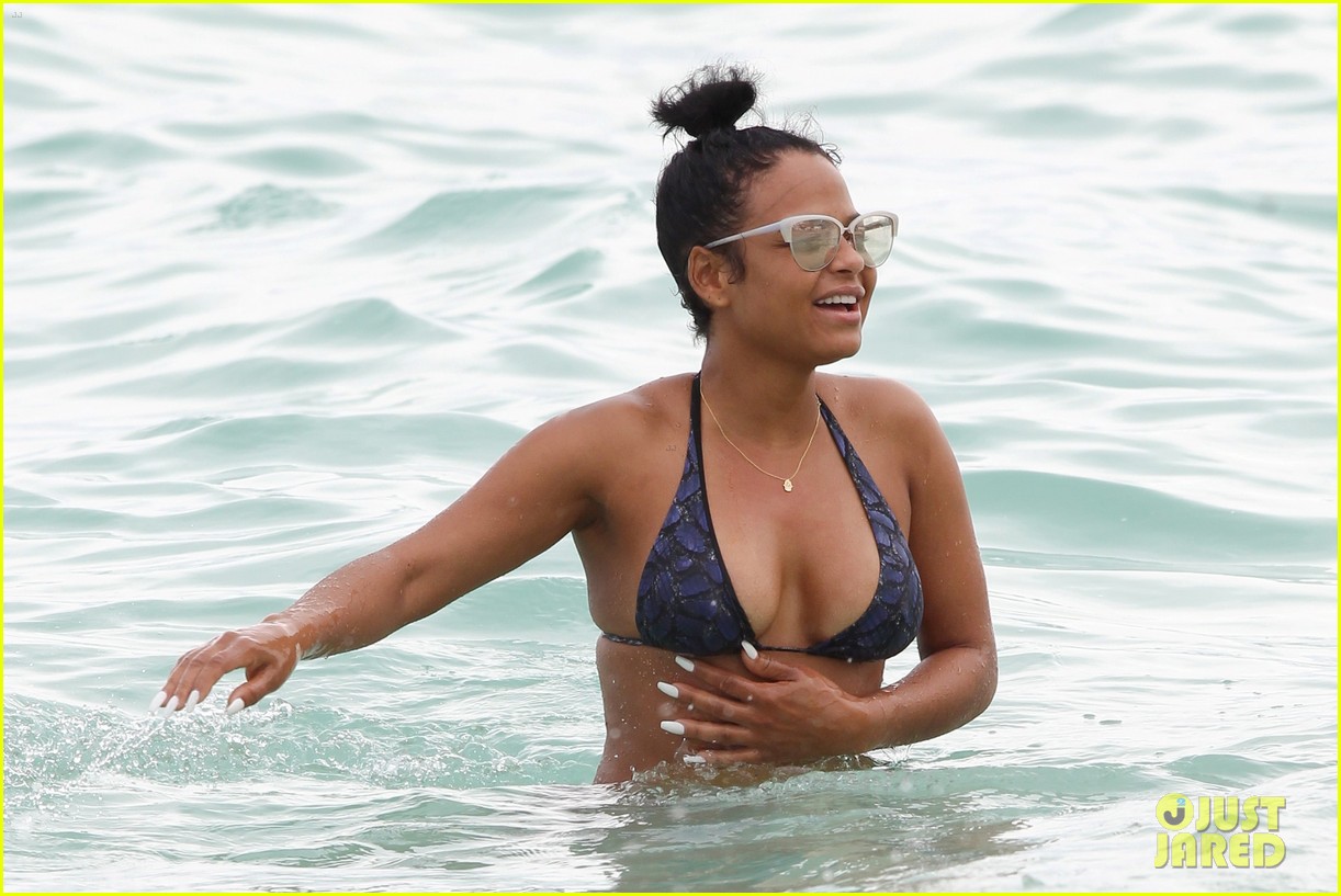 Christina Milian Looks Like She's Having an Amazing New Year's Vacation!