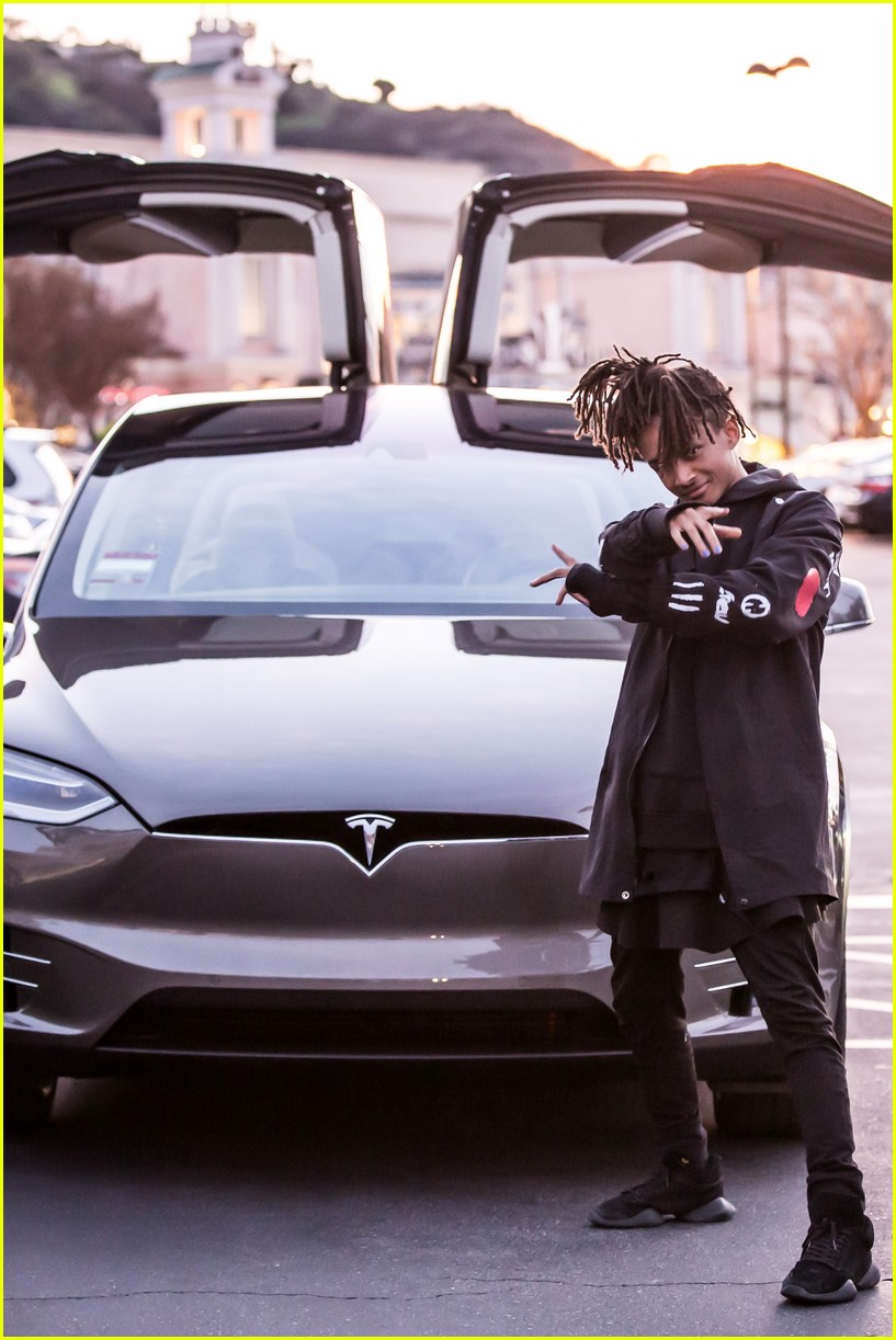 Jaden Smith Buys Tesla Model X, a Car Not Yet On the Market