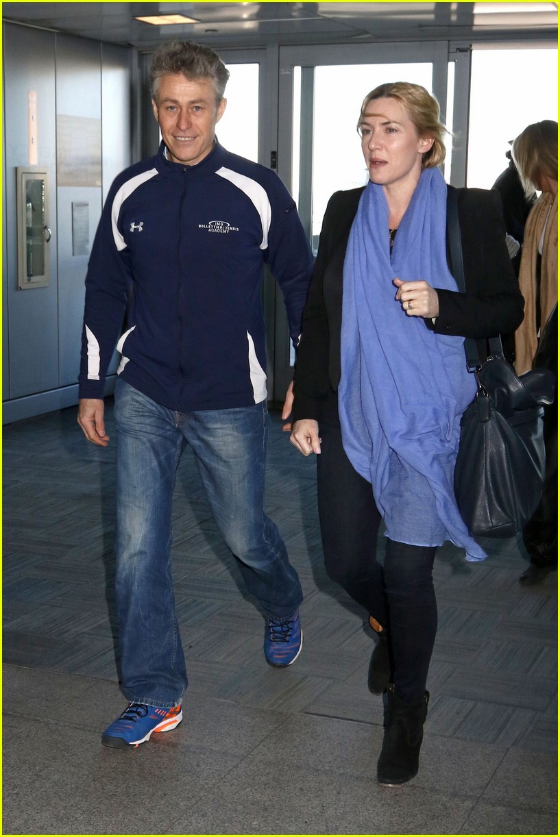 Kate Winslet Flies Out of NYC on Break From 'Collateral Beauty' Filming