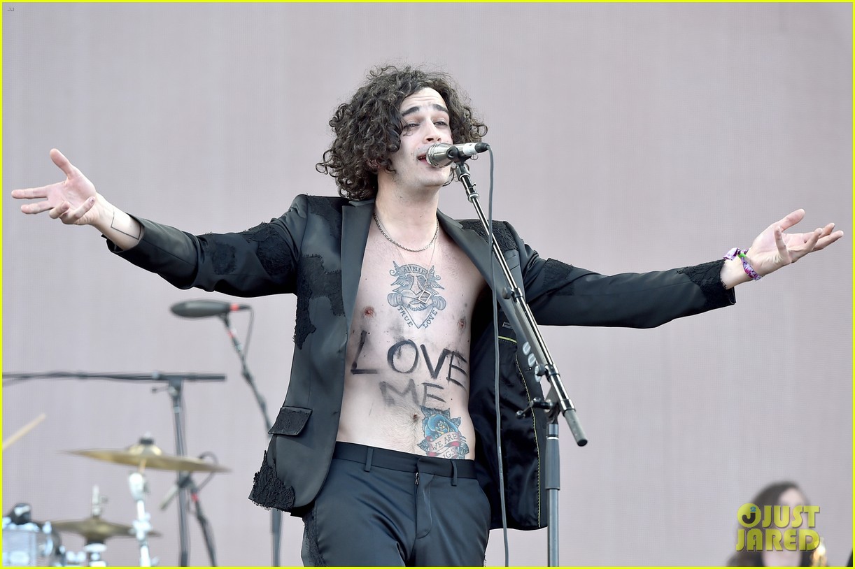 The 1975 Kick Off Their Spring Tour - See the Full Set List!