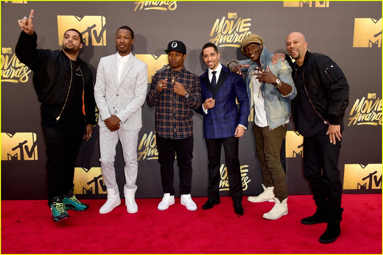 'Straight Outta Compton' Wins True Story Award at MTV Movie Awards 2016