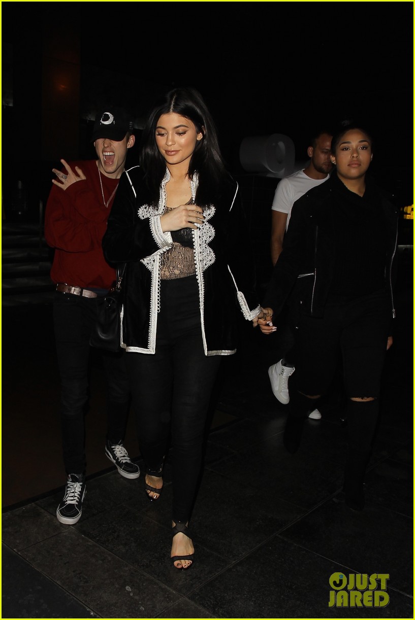 Kylie Jenner on Negative Social Media Comments: I'm 'Numb to It' & 'People Still Love Me'
