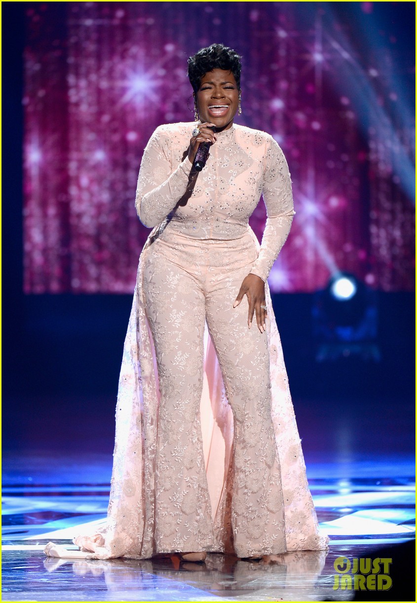jennifer hudson pink dress american idol Jennifer Hudson American Idol: 20 Years Ago She Auditioned for the Judges