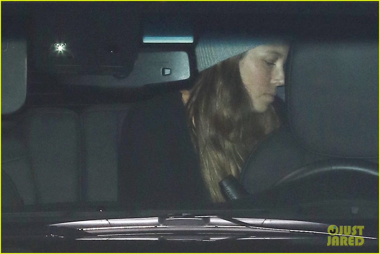 Jessica Biel Reveals Her Ideal Mother's Day Plans With Silas