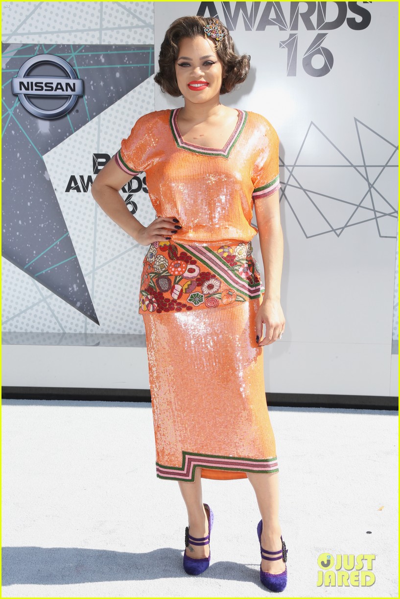 Andra Day & Fantasia Barrino Arrive in Style for BET Awards 2016