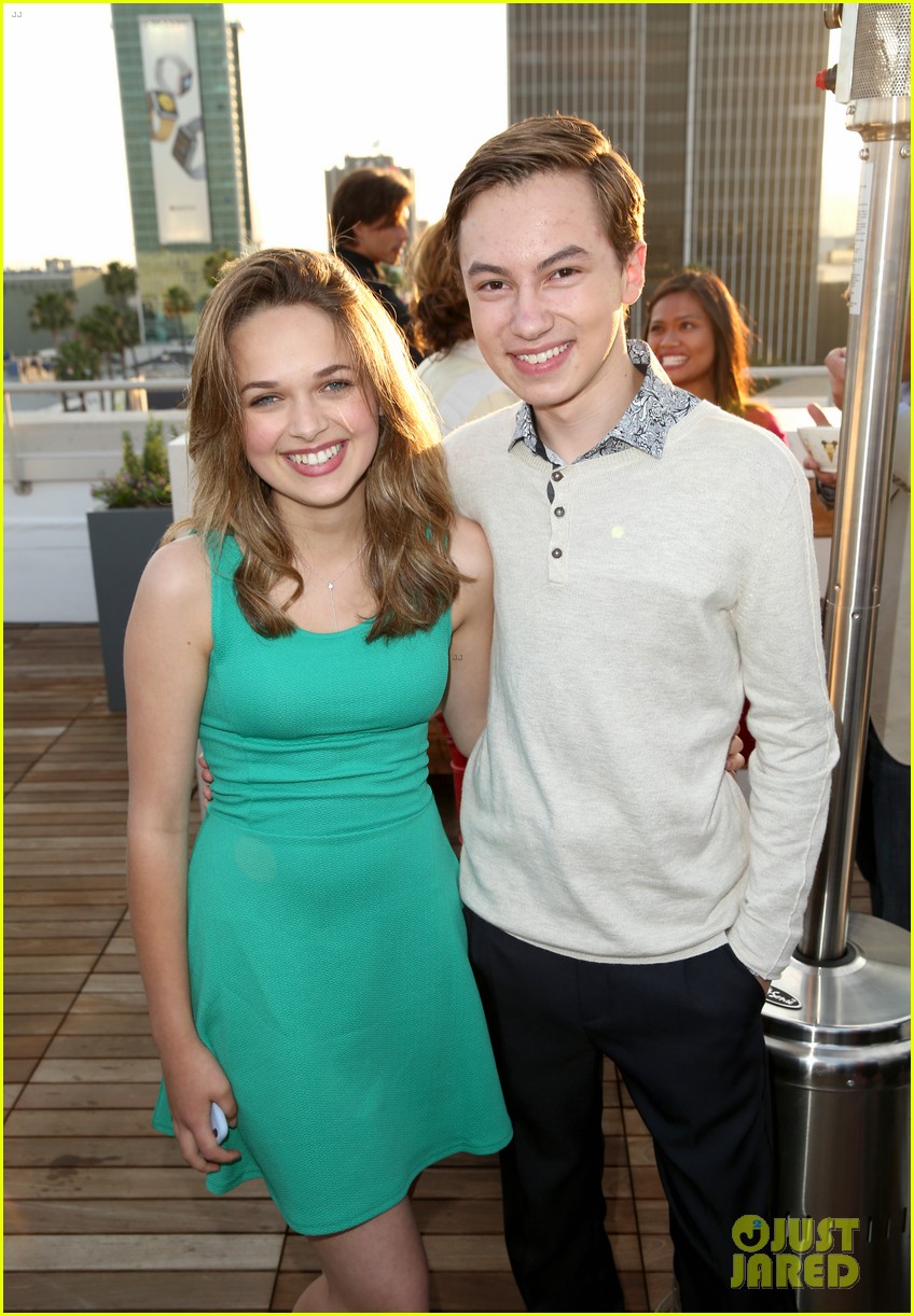 The Fosters' Hayden Byerly & Gavin MacIntosh Bring Girlfriends to JJJ's Celebration of Disney's MXYZ Collection
