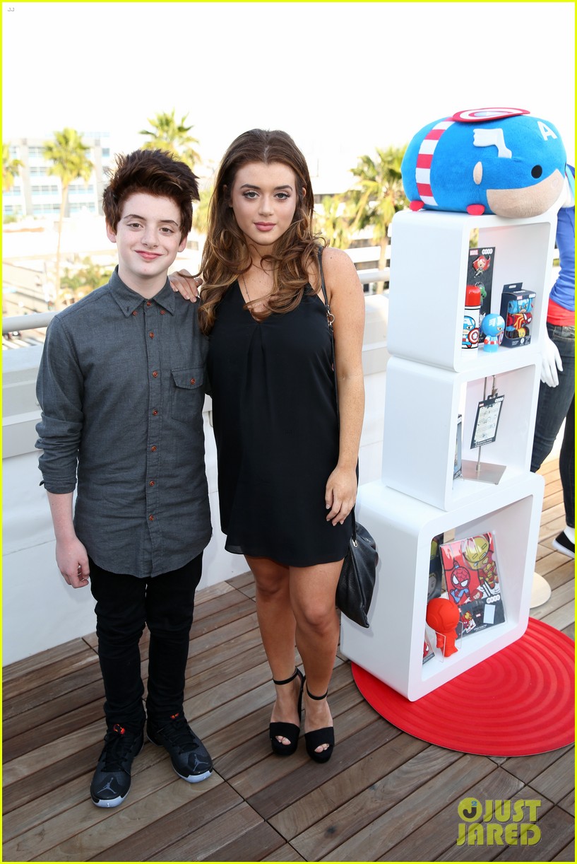 The Fosters' Hayden Byerly & Gavin MacIntosh Bring Girlfriends to JJJ's Celebration of Disney's MXYZ Collection