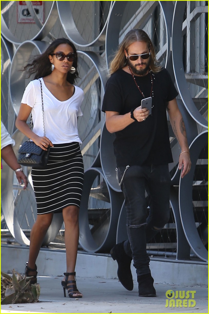 Zoe Saldana Shares Health Update After Hashimoto’s Thyroiditis Diagnosis