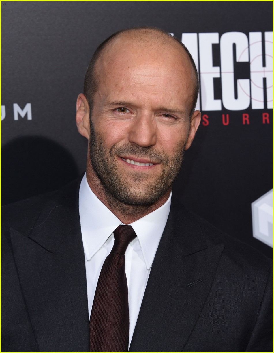 Jessica Alba & Jason Statham Premiere 'Mechanic: Resurrection'