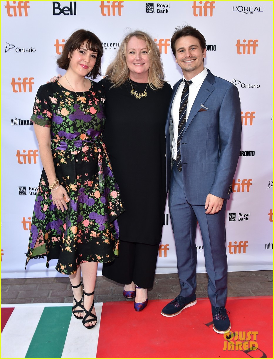 Bel Powley Wows in Stunning Gown at 'Carrie Pilby' Premiere at TIFF