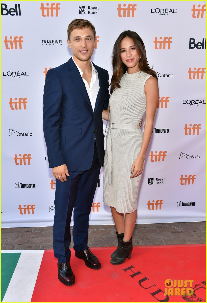 Bel Powley Wows in Stunning Gown at 'Carrie Pilby' Premiere at TIFF