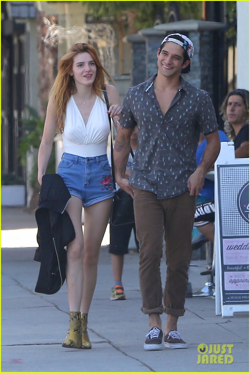 Bella Thorne & Tyler Posey Grab Lunch Together After 'Famous in Love' Wrap