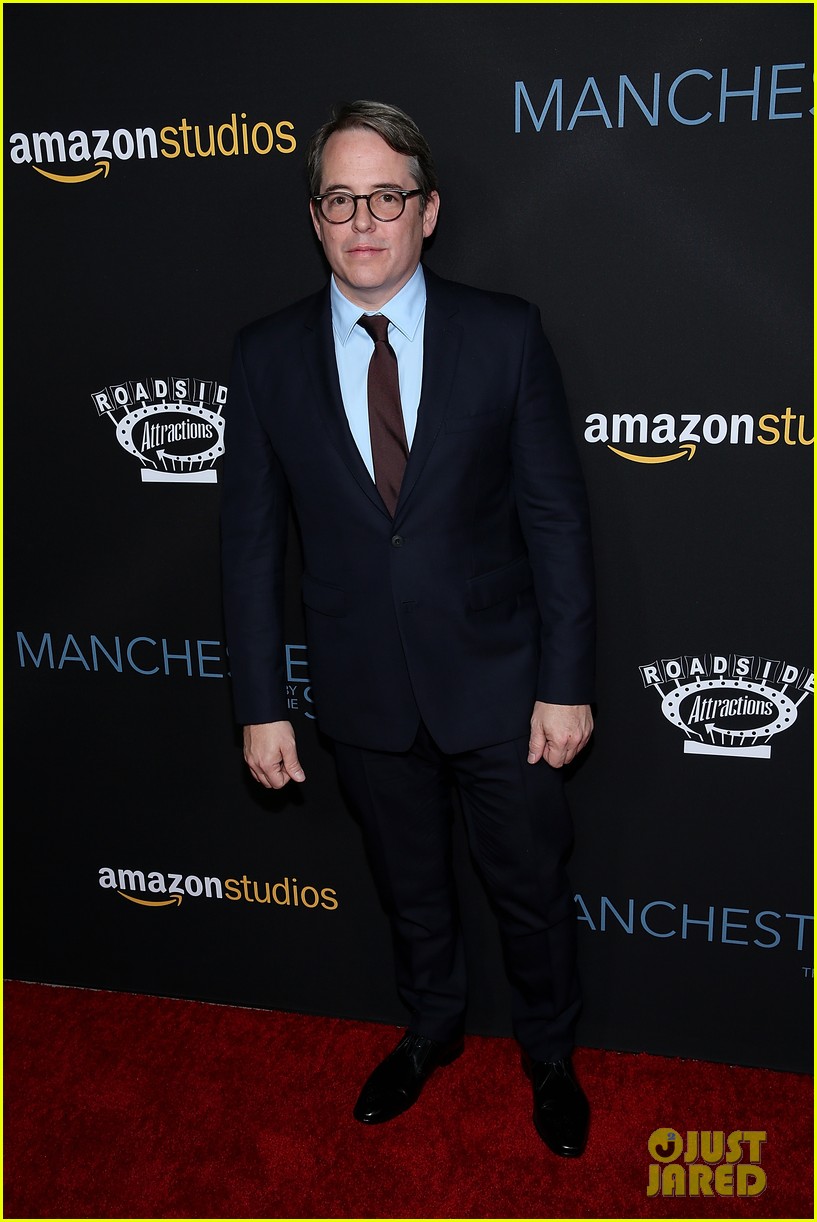 Ben Affleck Supports Brother Casey & Bestie Matt Damon At 'Manchester By The Sea' Premiere!