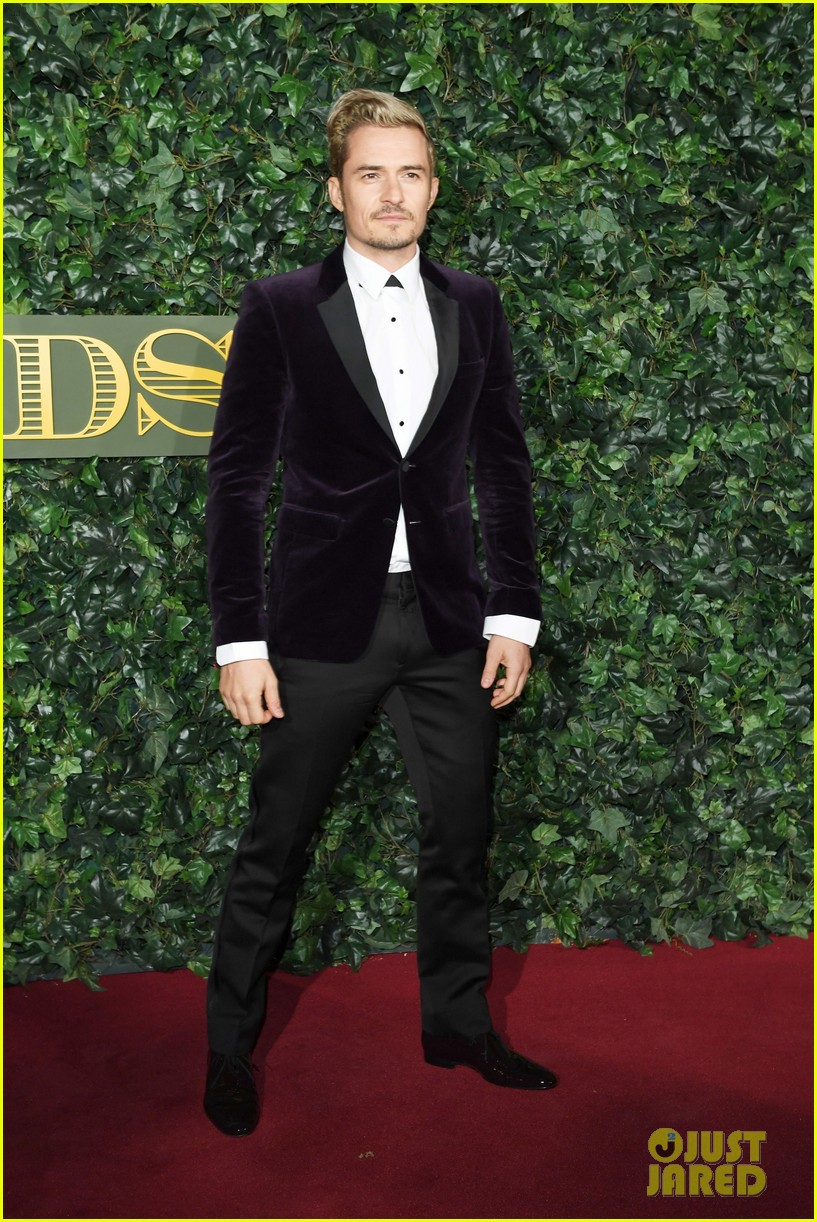 Orlando Bloom Goes Solo to London Evening Standard Theatre Awards 2016