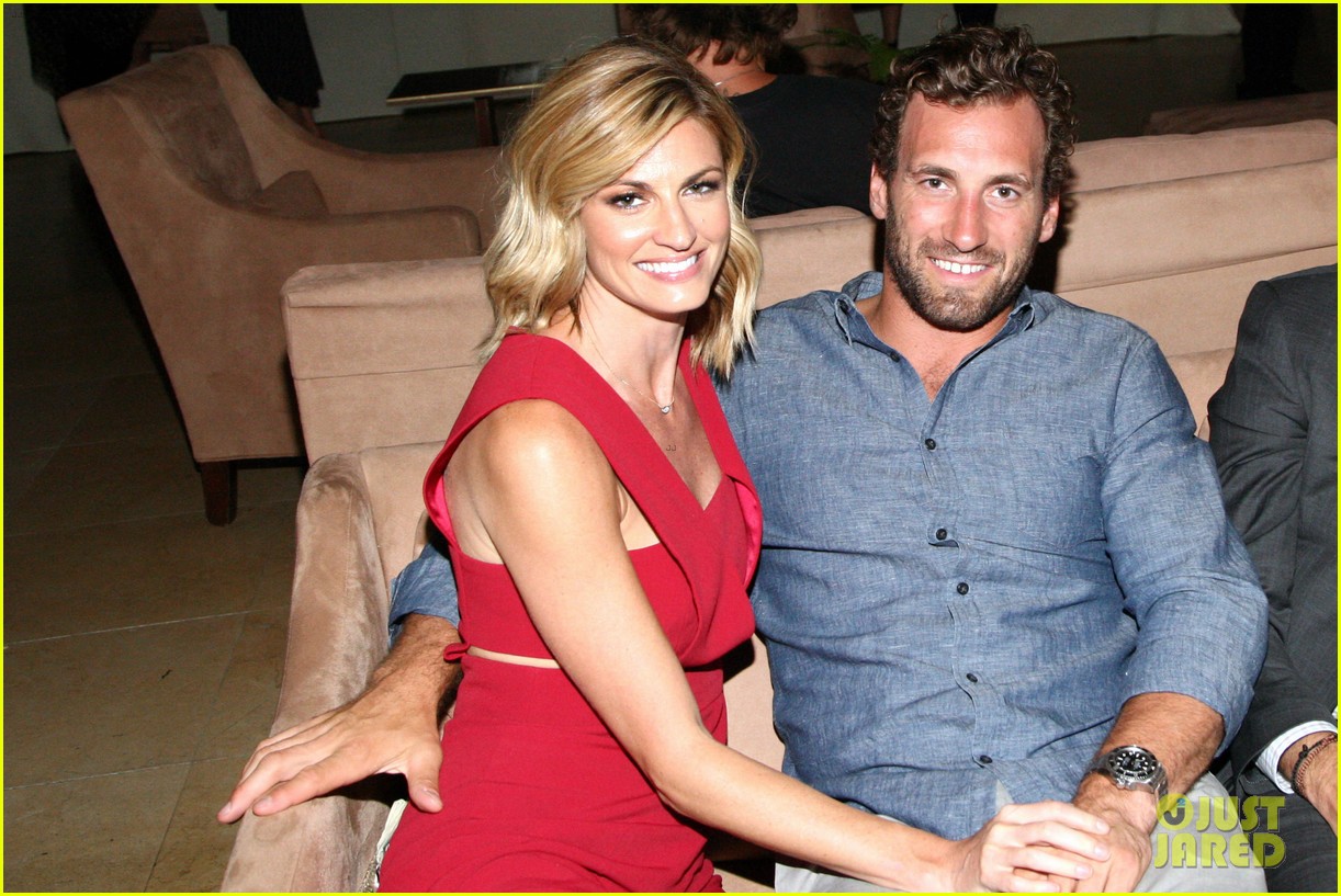 Did Erin Andrews Get Engaged to NHL Player Jarret Stoll?