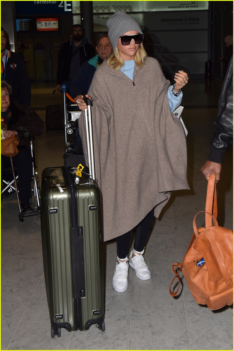 Sofia Richie Discusses the Jenners, Hadids & More - But Won't Answer Any Justin Bieber Questions