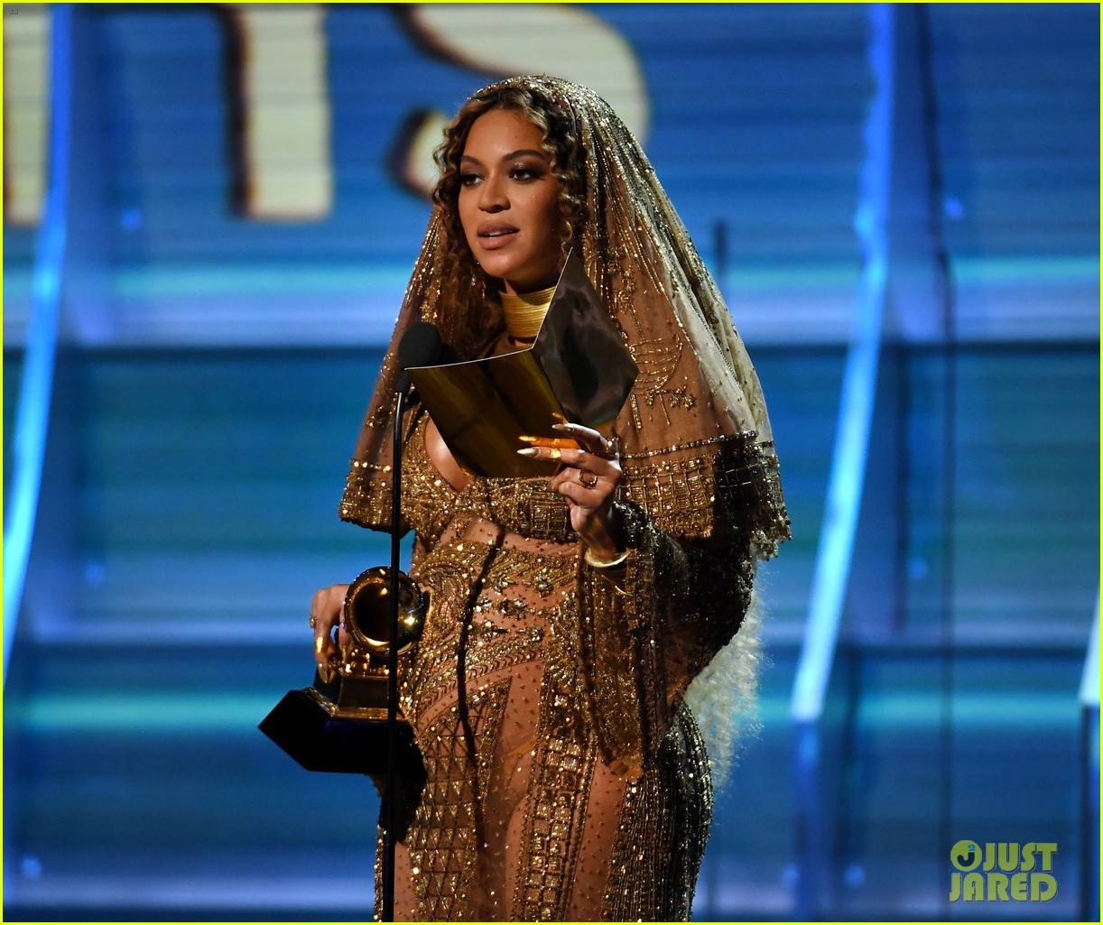 beyonce gold dress grammys 2017 Beyonce Grammys Dress Face Cherubs Sun Meaning Custom