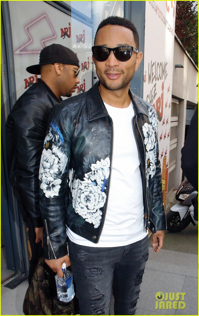 John Legend Gets His Luggage Back After it Was Stolen From JFK Airport